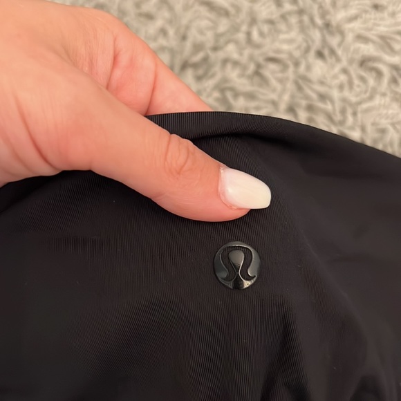 Lululemon Retreat 7/8 Pant Black / Heathered Slate - Picture 9 of 9